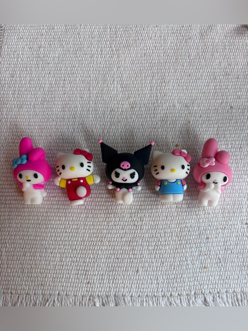 Sanrio Hello Kitty Mini Character Figure eraser set